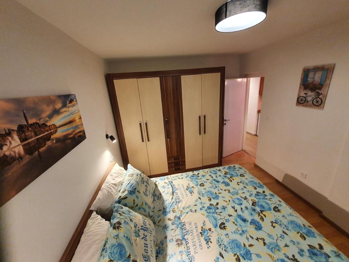 Apartments Kiwi Rovinj Bagian luar foto