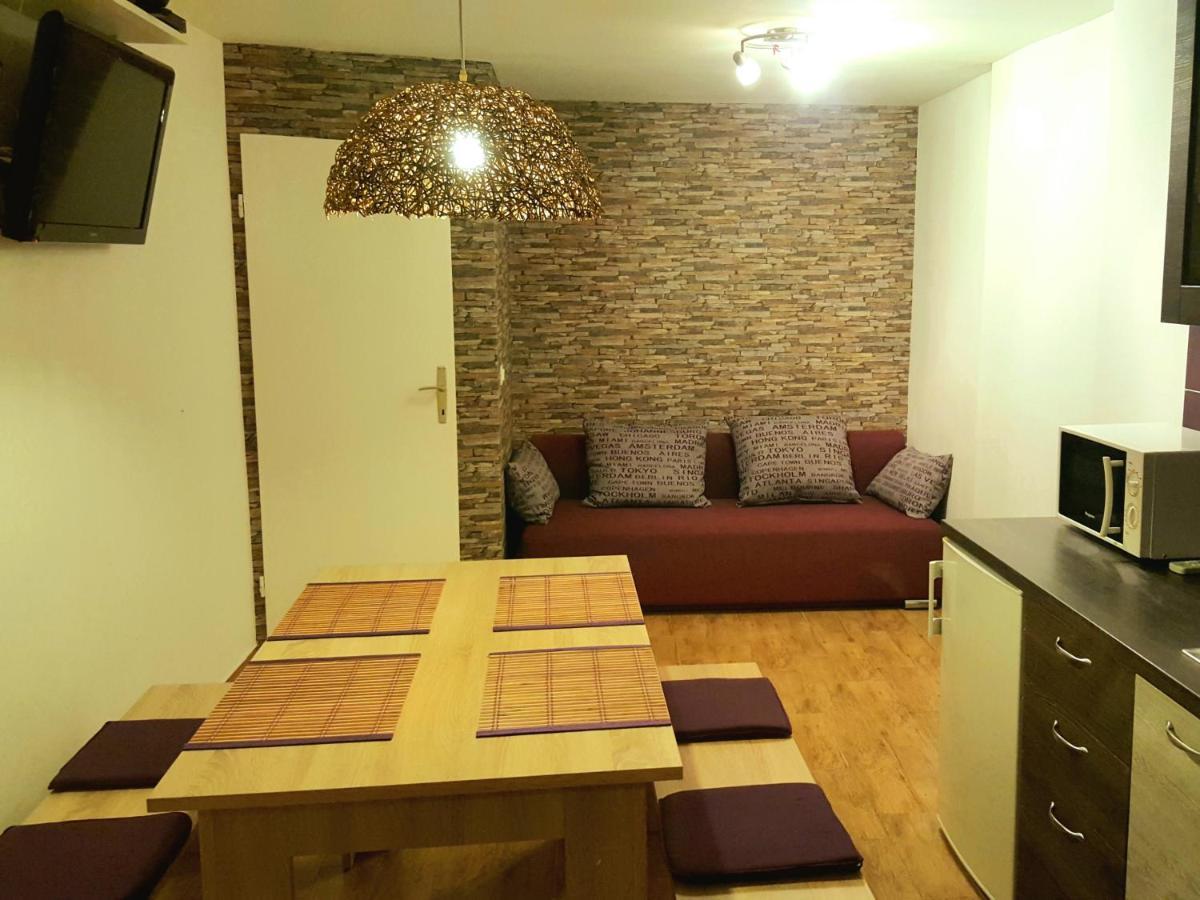 Apartments Kiwi Rovinj Bagian luar foto