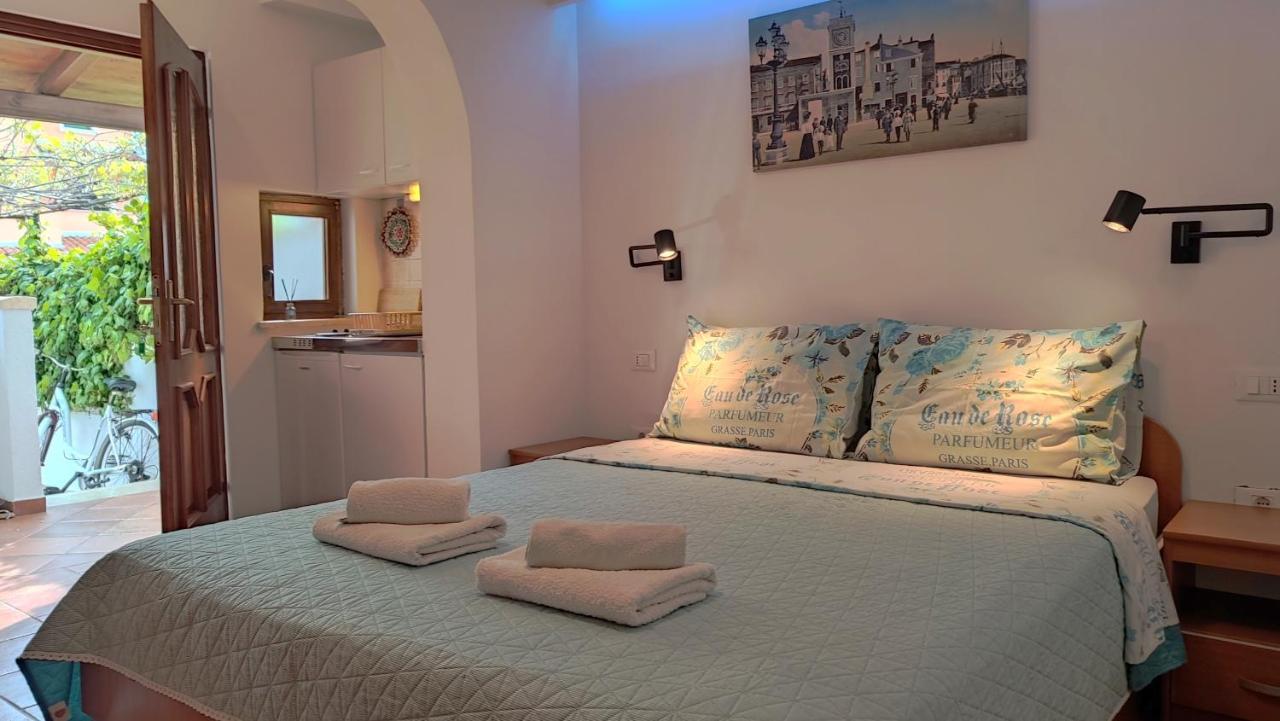 Apartments Kiwi Rovinj Bagian luar foto